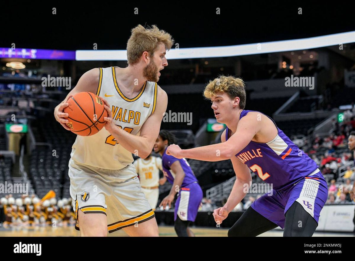 Evansville Purple Aces at Valparaiso Beacons Mens Basketball