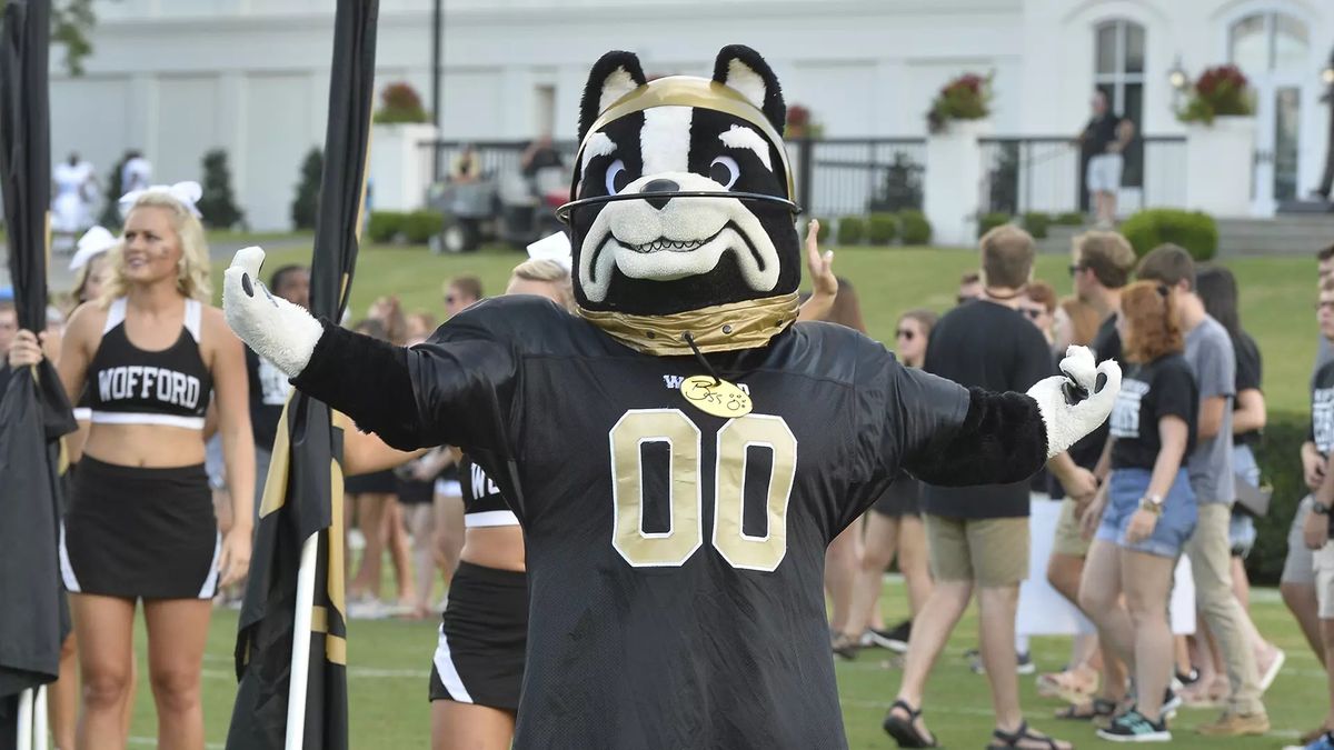 Chattanooga Mocs vs. Wofford Terriers at Finley Stadium\/Davenport Field