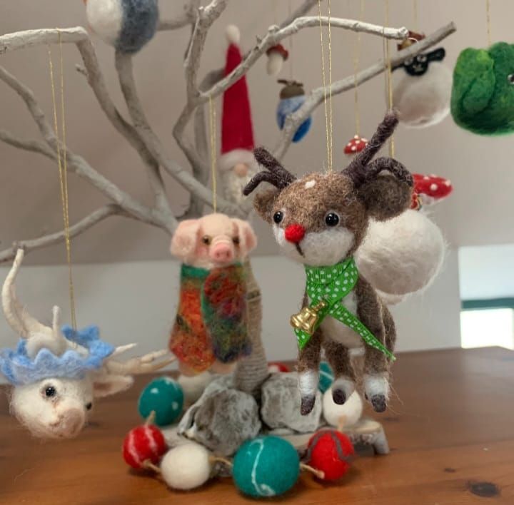 Needle Felted Christmas Decorations Mini Workshop 