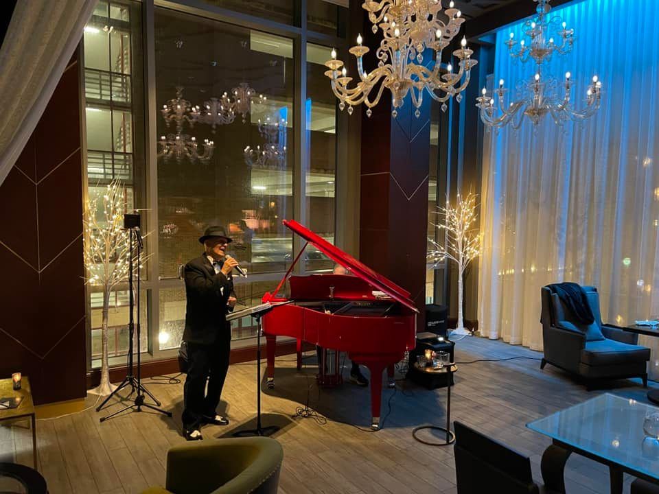 Frank Sings Frank & Dr. Gad Brosch at the Hilton Norfolk "Varia" Restaurant, Wine Studio & Lounge