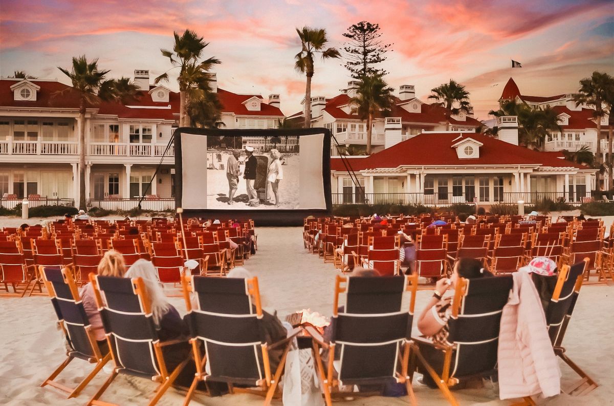 Holiday Movies on the Beach