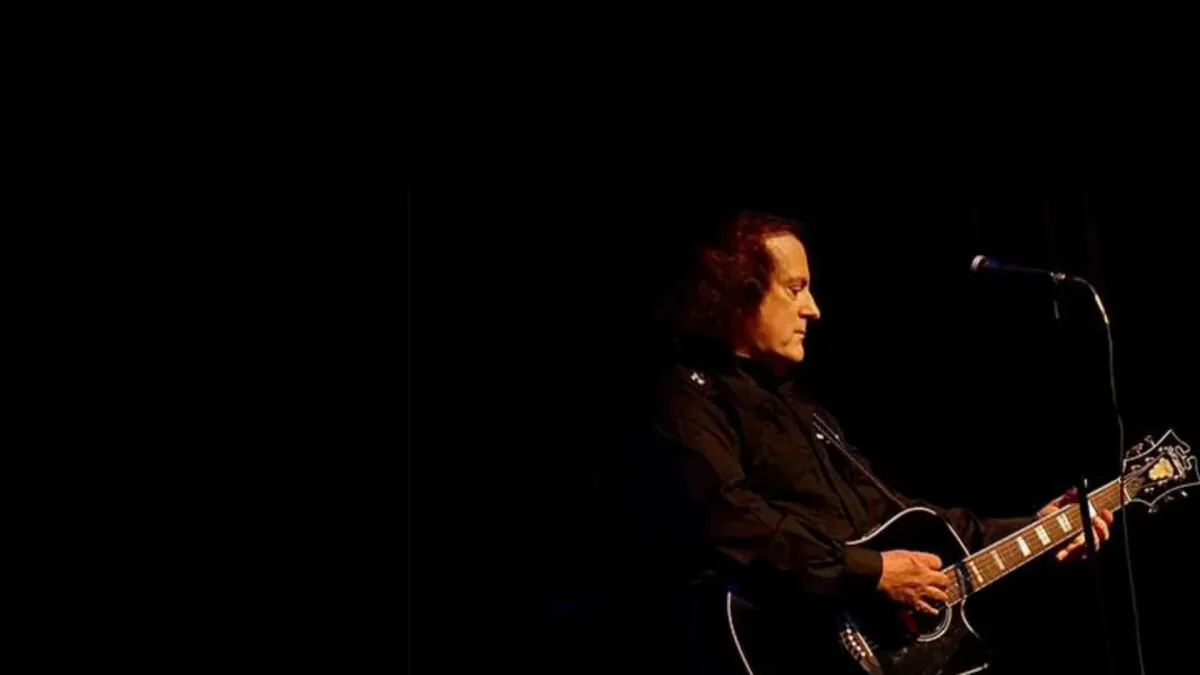 Tommy James, Tommy James & The Shondells in Warren
