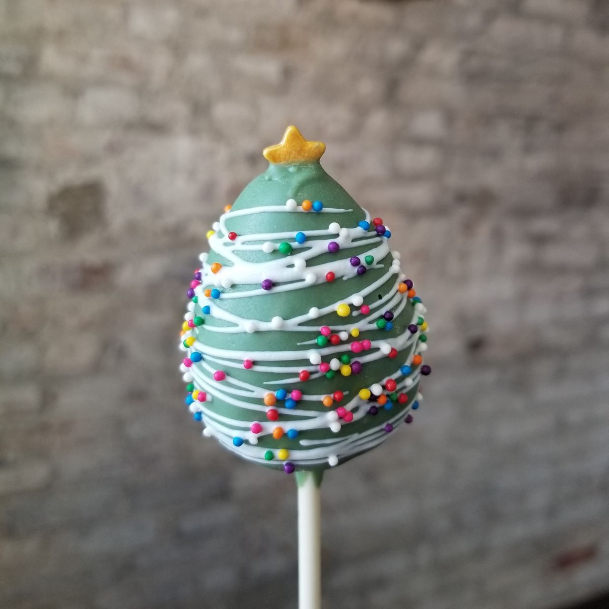 Christmas Tree Cake Pop Decorating Class