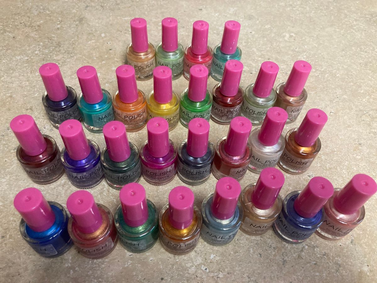 Nail Polish or lipgloss creation station at For Art\u2019s Sake 