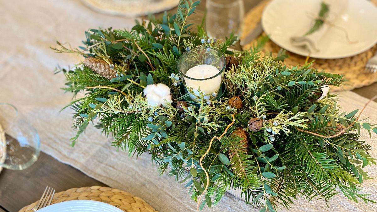 Create a Fresh Holiday Centrepiece