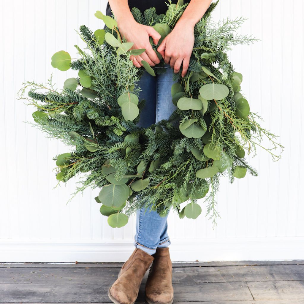 Fresh Wreath Workshop (Saturday, Nov., 30th @ 11AM)