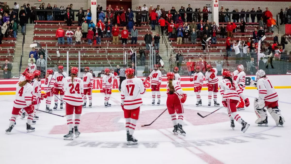 Parking Wisconsin Badgers at Minnesota State Mavericks Womens Hockey