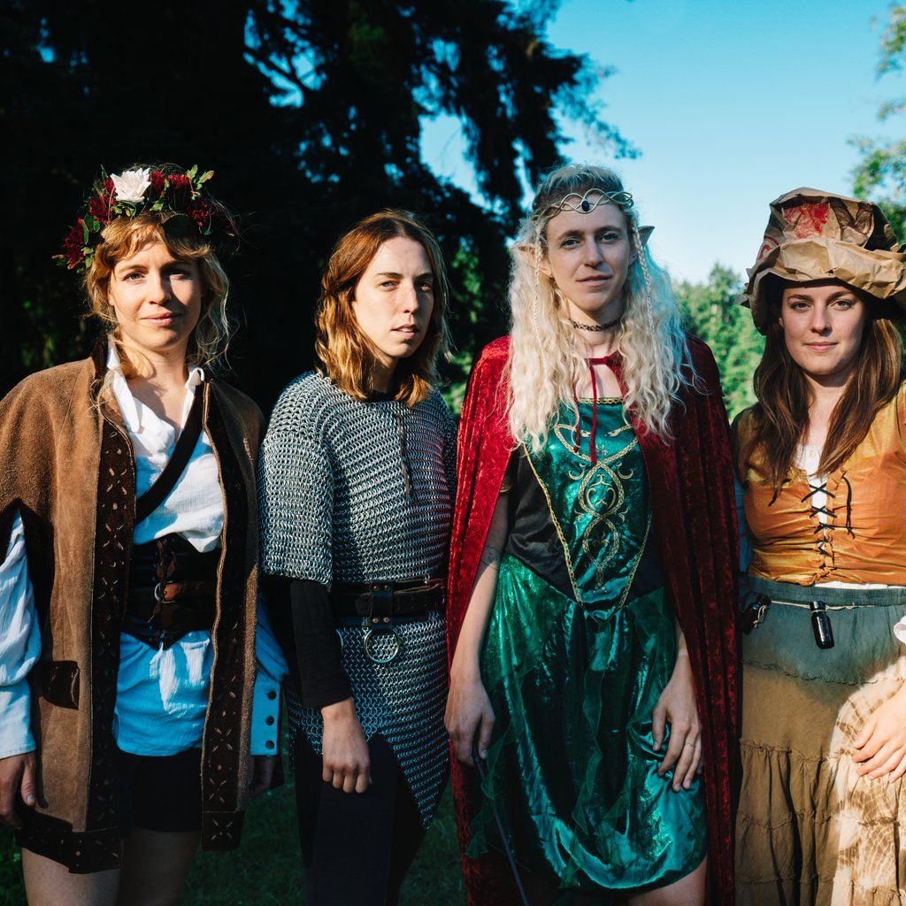 Chastity Belt + HONK