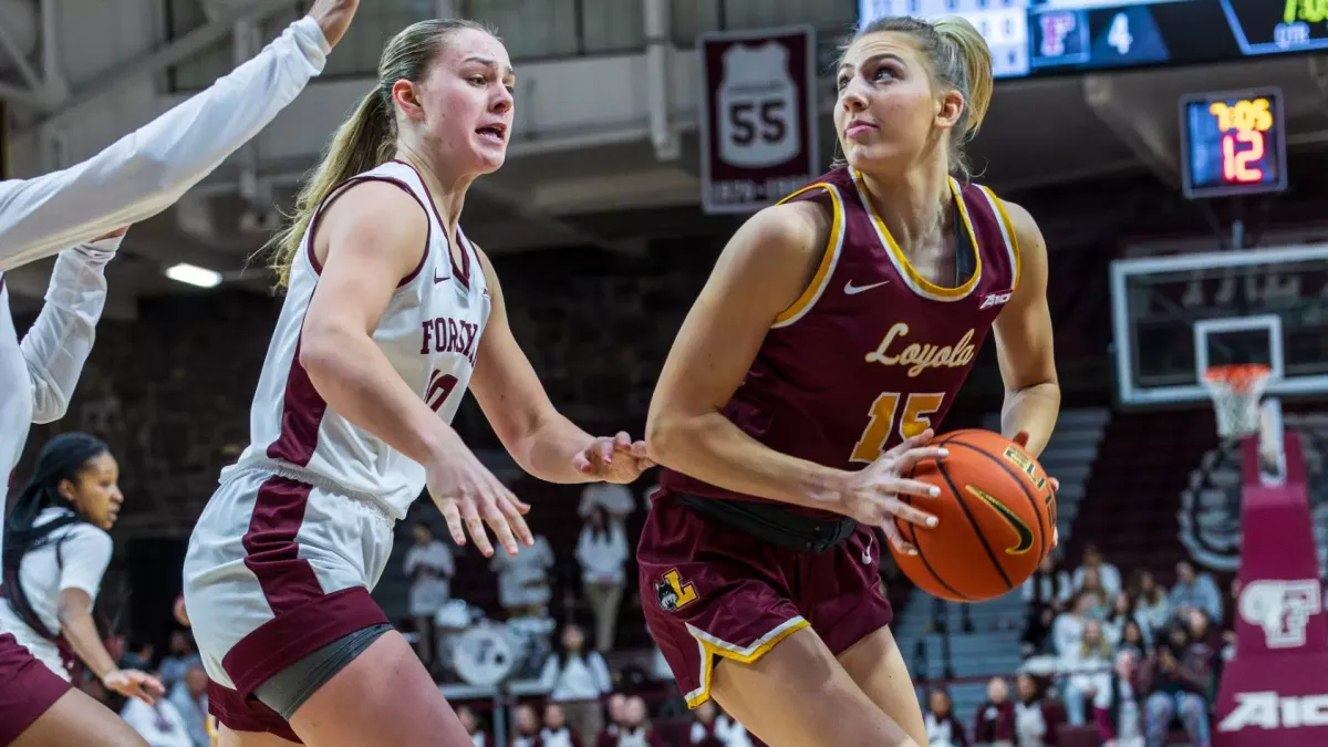 St. Bonaventure Bonnies at Loyola Chicago Ramblers Womens Basketball