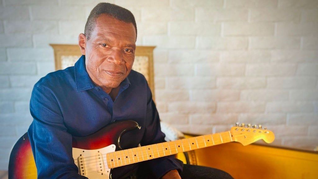 The Robert Cray Band - Groovin' 50 Years