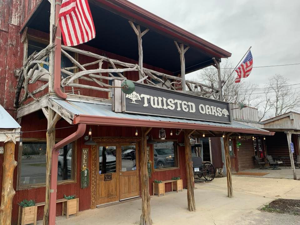 Ride to Lunch at Twisted Oaks