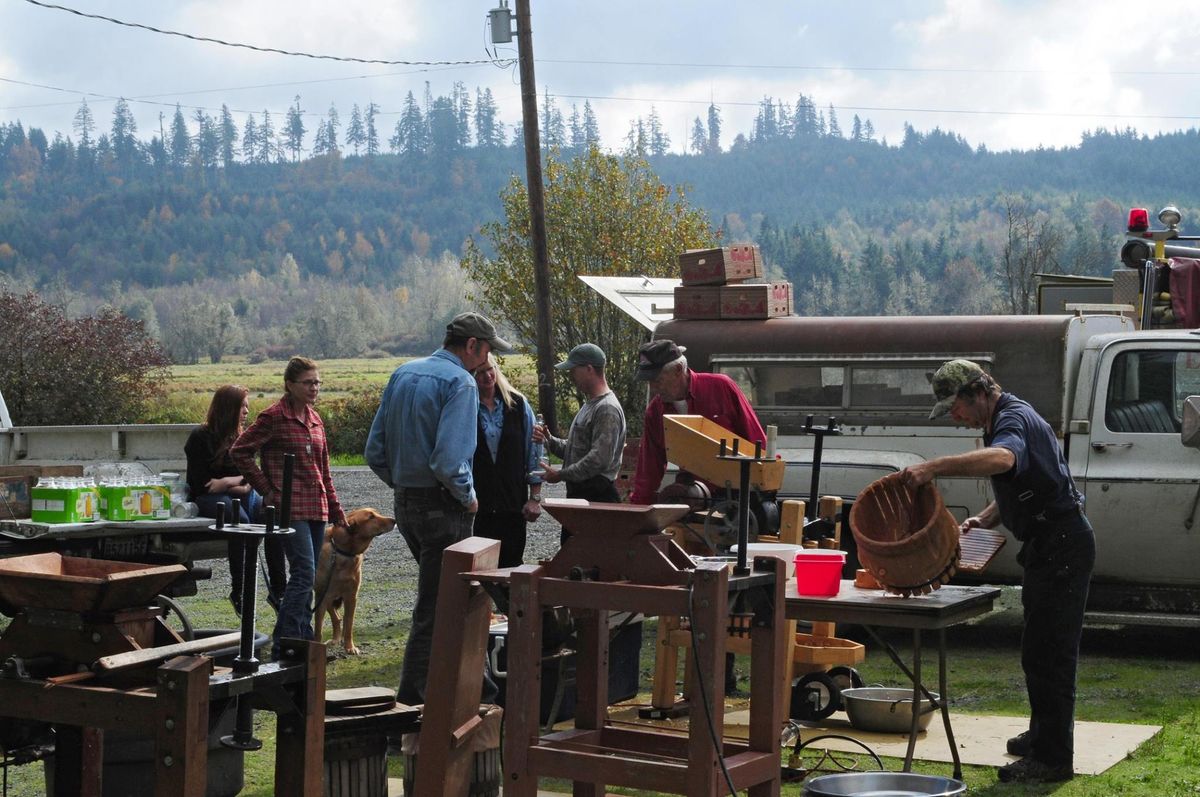 Lincoln Creek Grange Cider Squeeze & Craft Sale