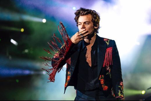 Harry Styles & Jenny Lewis at Gila River Arena, Glendale, AZ
