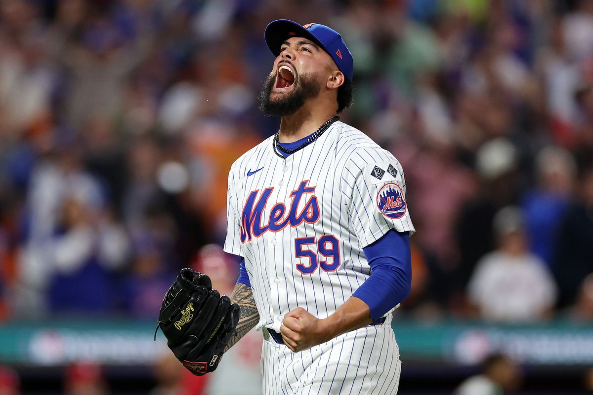 NLCS: New York Mets at San Diego Padres (Game 7 - Home Game 4)