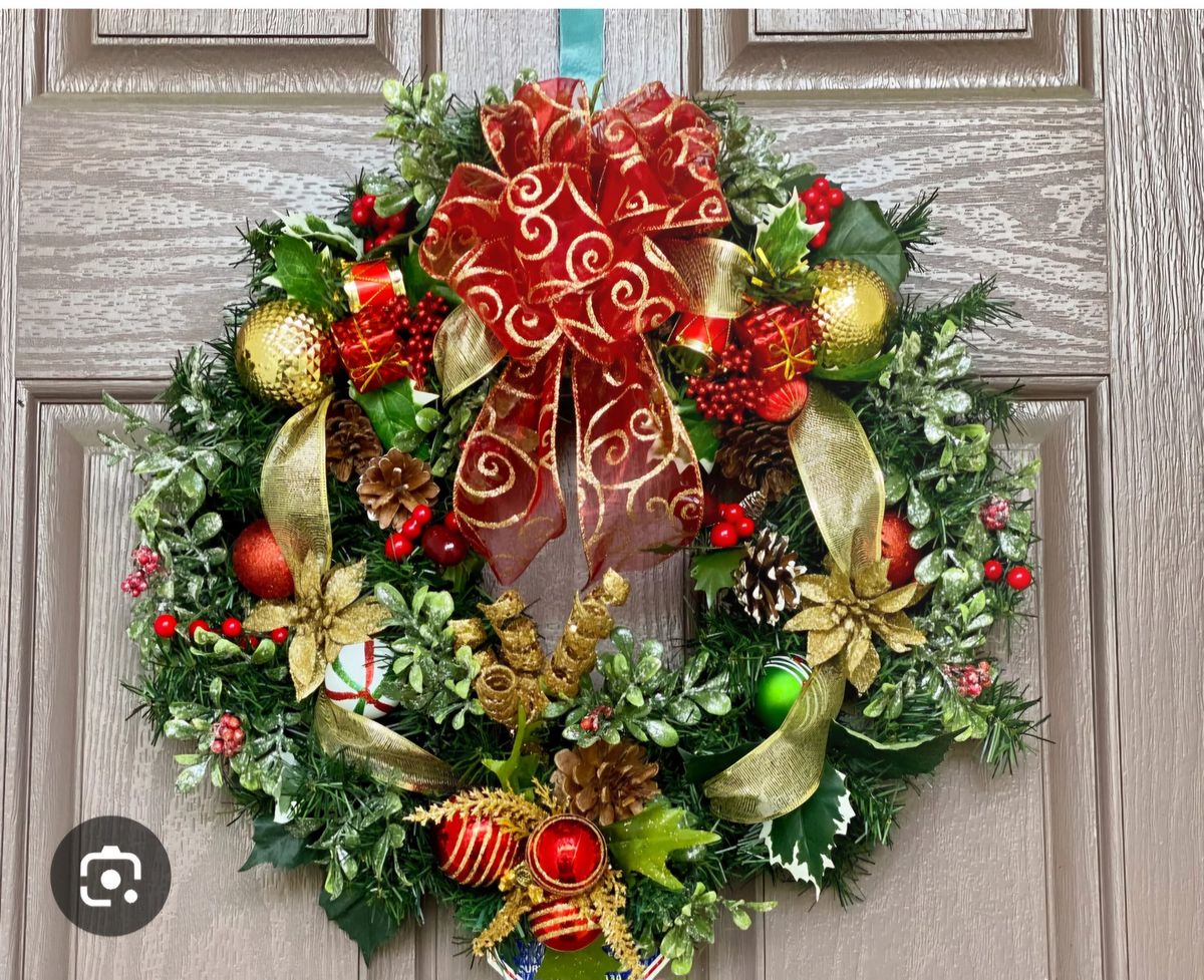 Christmas Wreath Making Event