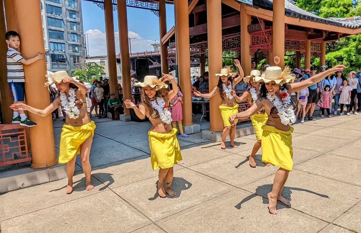 Island Party Luau on the Chicago Riverwalk