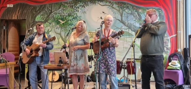 Americana with the Kitchen Island Band at The Three Horseshoes