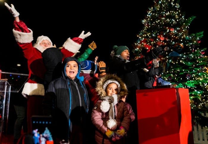 Roosevelt Park Annual Holiday Tree Lighting!