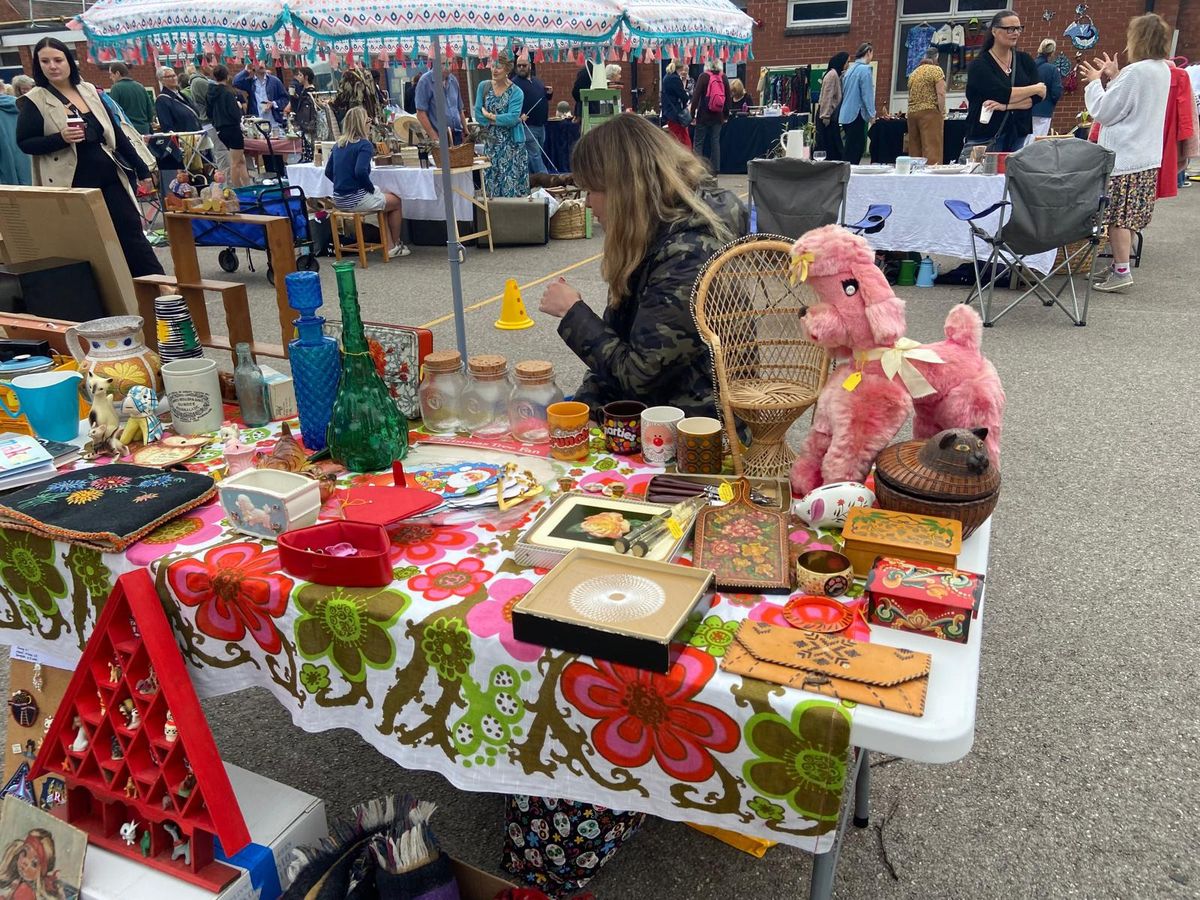 Lady Bay Brocante & Flea market 