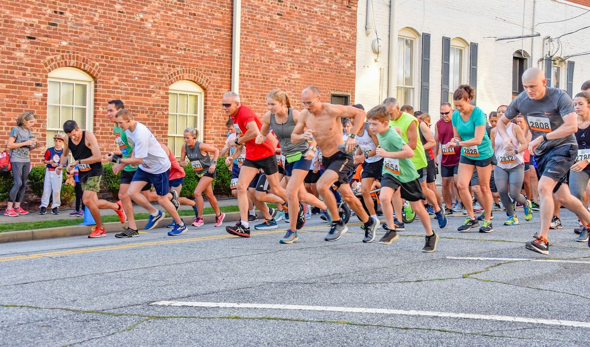 Sunrise on the Square 5K