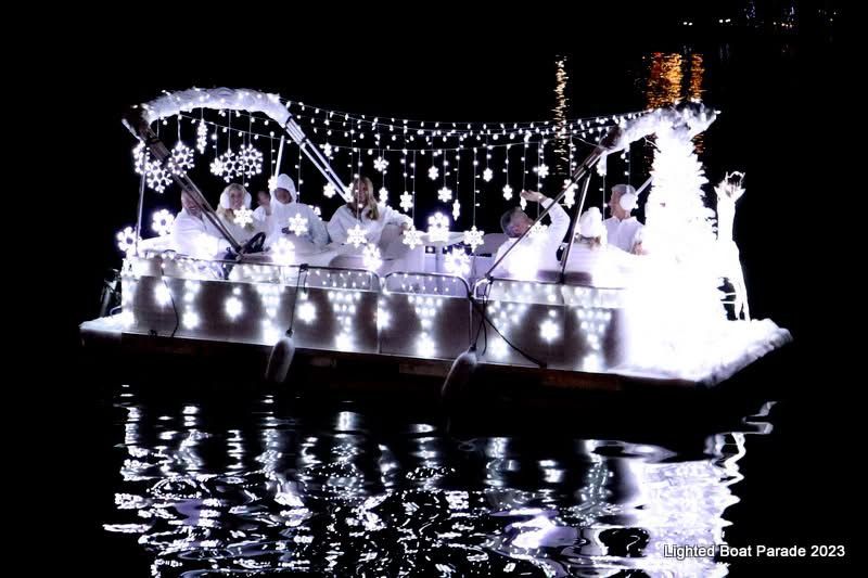 Light Boat Parade in The Lakes