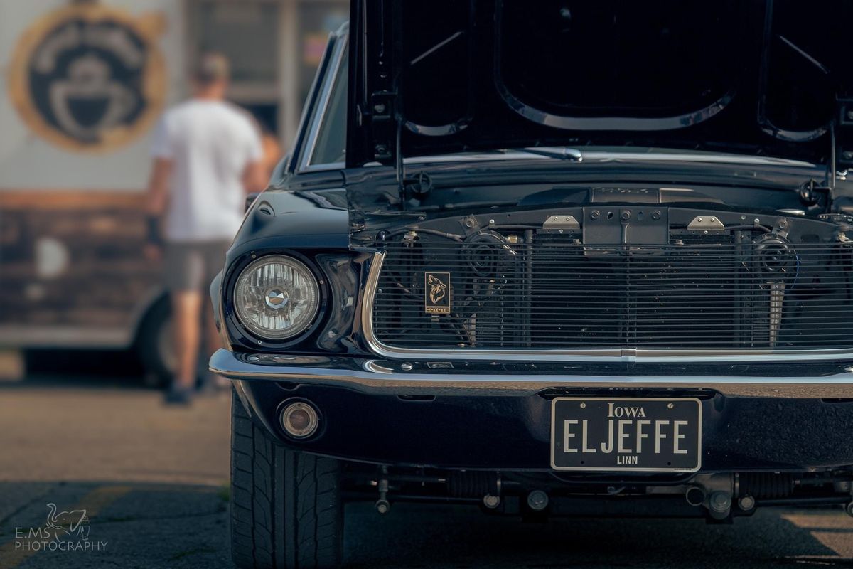 Cars & Coffee Cedar Rapids 