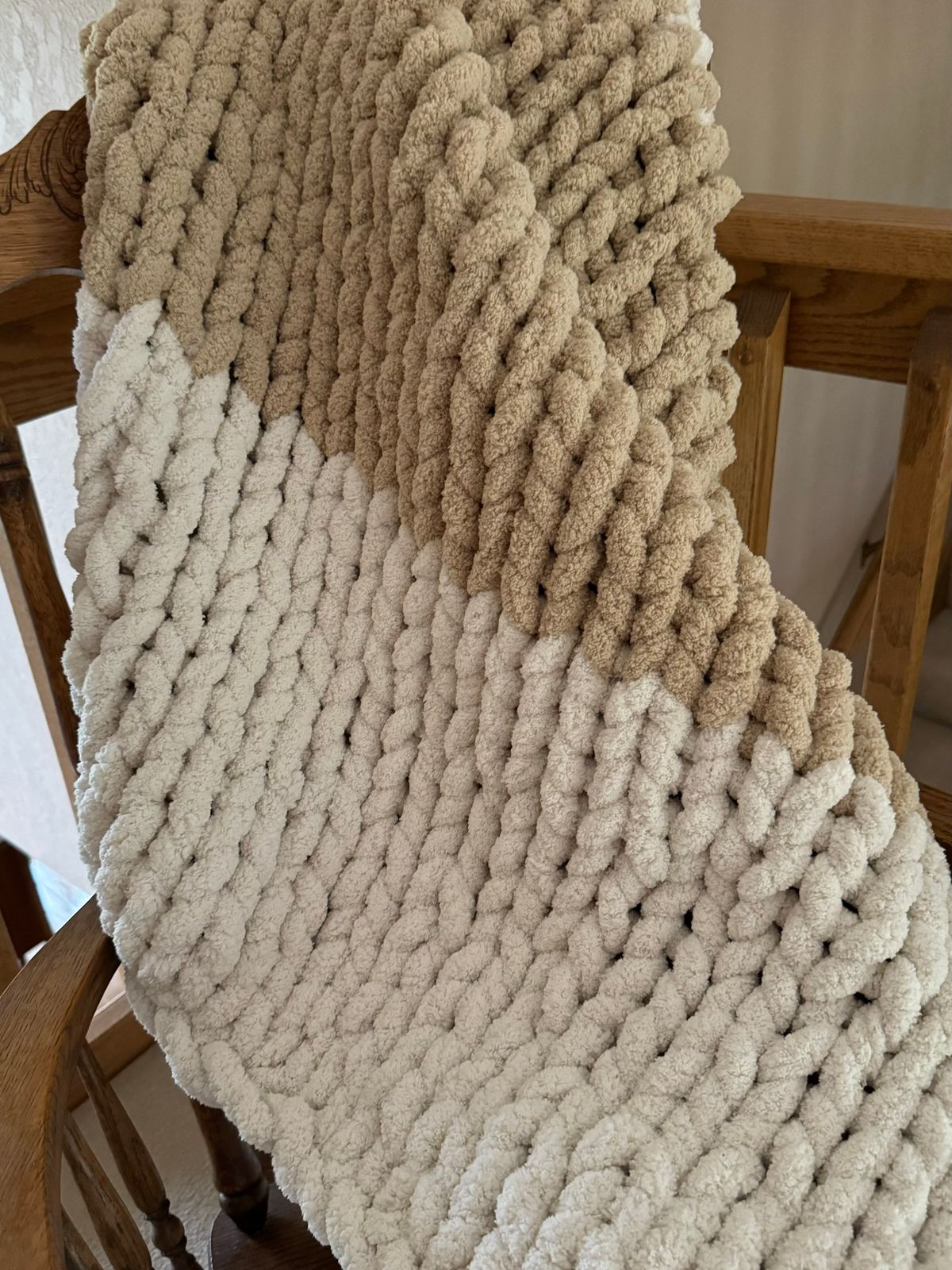 Chunky Blanket Making Class at The Lumberyard