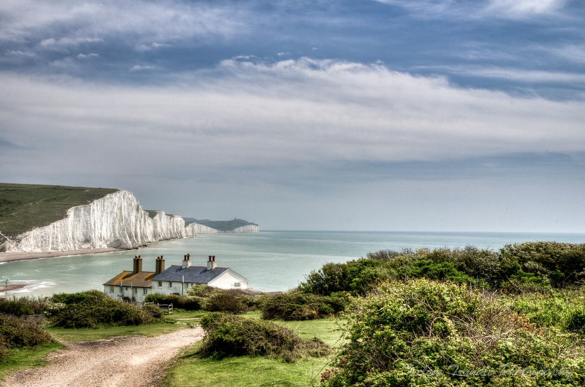 HIKE 22km Seven Sisters coastal - The Towering Chalk Sea Cliffs of ...