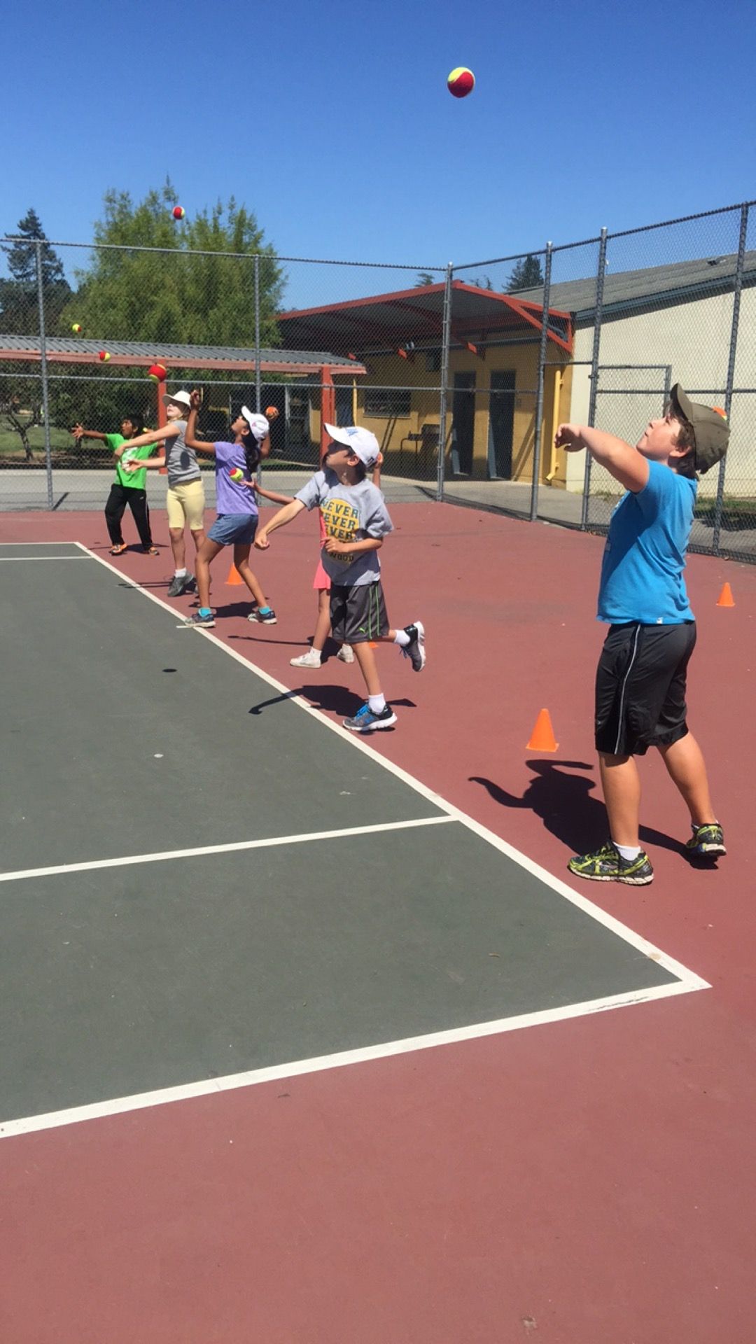 Mold Your Teen into a Tennis Star: Join Teen Tennis Clinics!