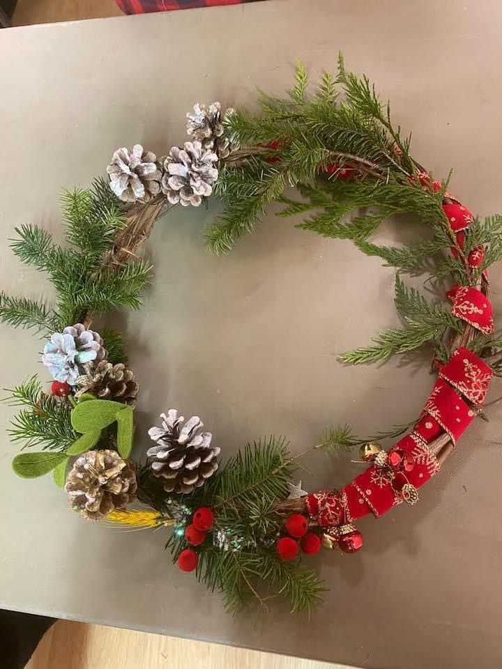 Yuletide Magical Wreath Make and Take