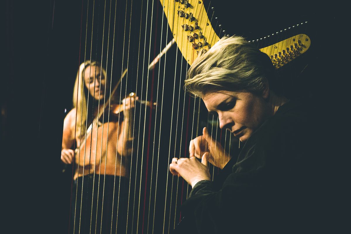 'Double You' - concert from Catrin Finch & Aoife N\u00ed Bhriain