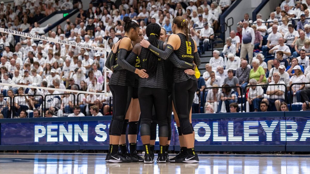 Parking Penn State Nittany Lions at Oregon Ducks Womens Volleyball