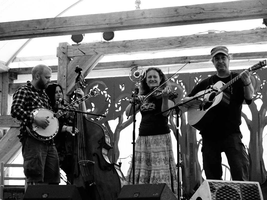 The Ragged Out String Band