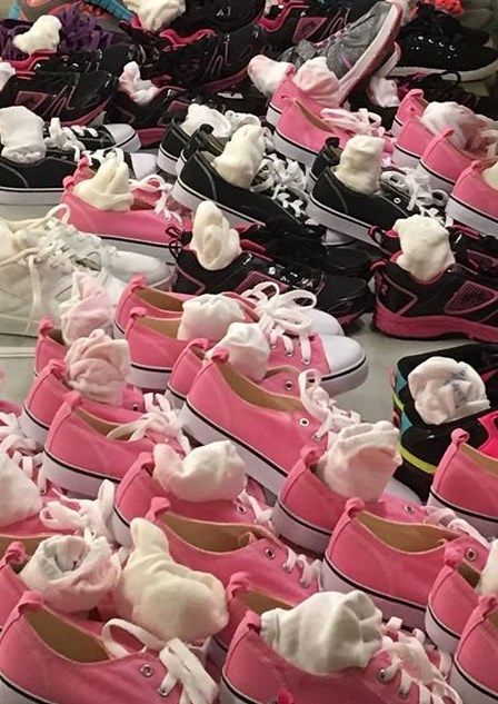 11th Annual Helping Hands of St. Louis Shoe Fest Needs Your Help!