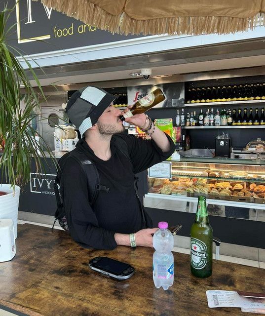 Azahriah in Z\u00fcrich