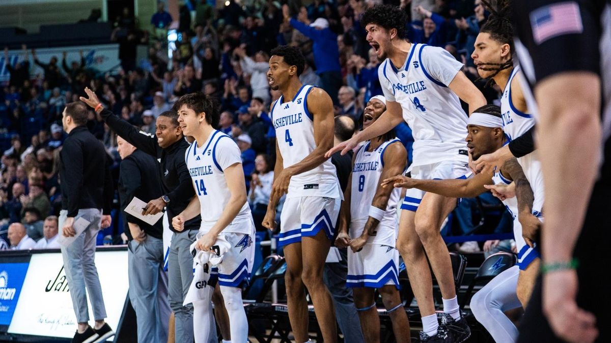 Parking Gardner-Webb Runnin' Bulldogs at UNC Asheville Bulldogs Mens Basketball