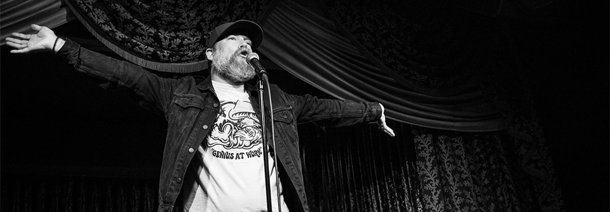 Parking Kyle Kinane (17+)