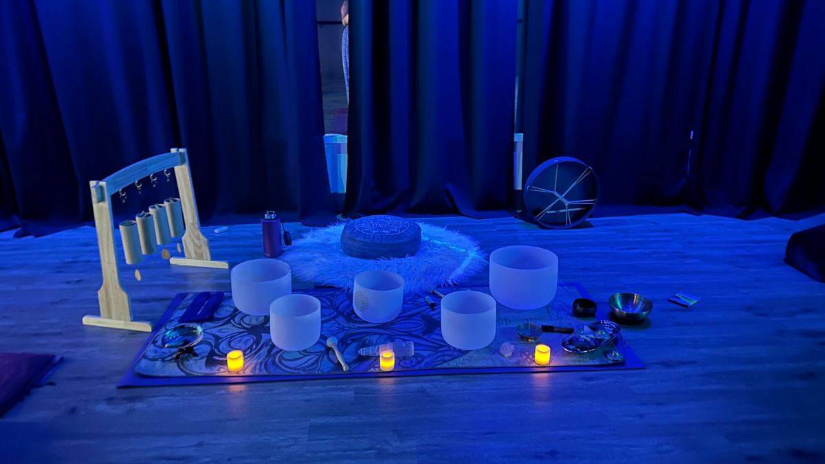 Gentle Yoga & Sound Bath | Shine Collective Experience