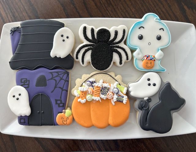 Halloween Cookie Decorating Class - 2:00pm