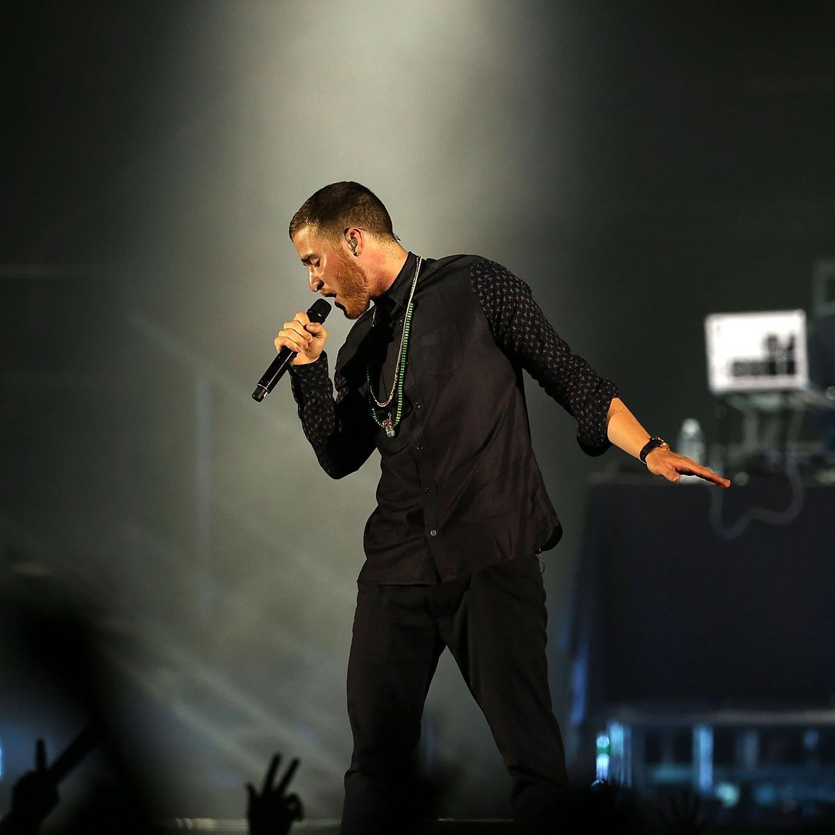 Mike Posner (21+)