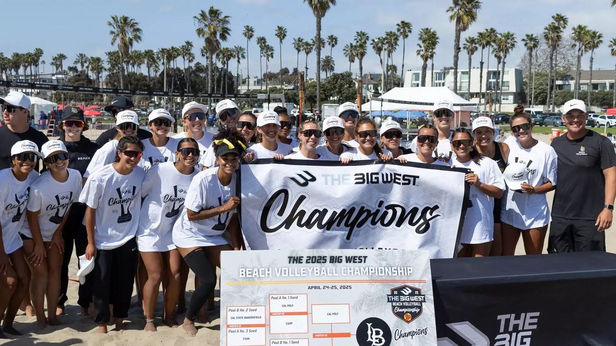 Parking Hawaii at Long Beach State Womens Volleyball