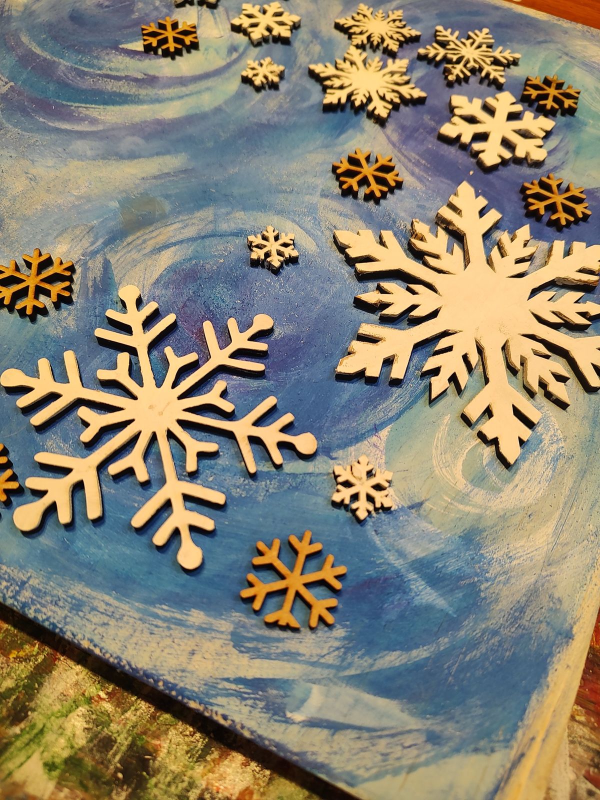 Sunday Brunch Paint Party at Underdog on 22 - Snowflakes on Wood