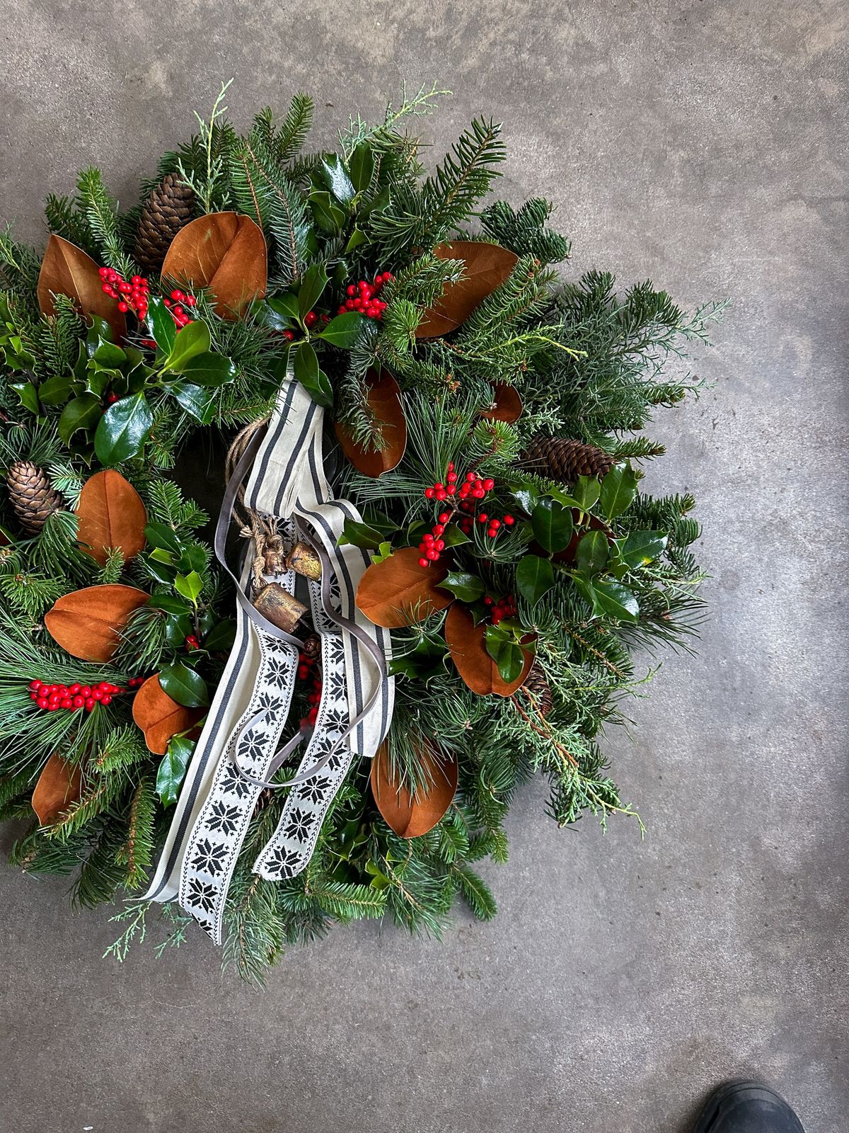 Flowerwell's Holiday Wreath Making Workshop : Brass Bells