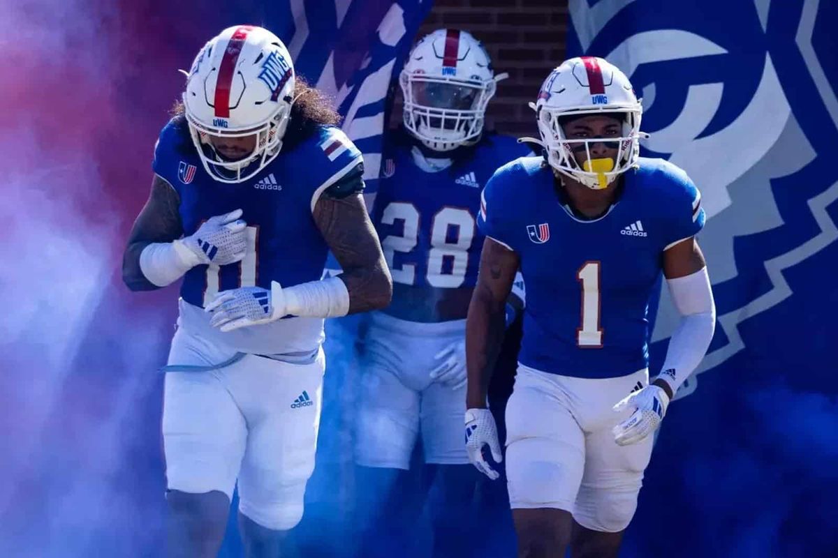 Georgia Bulldogs vs. West Georgia Wolves