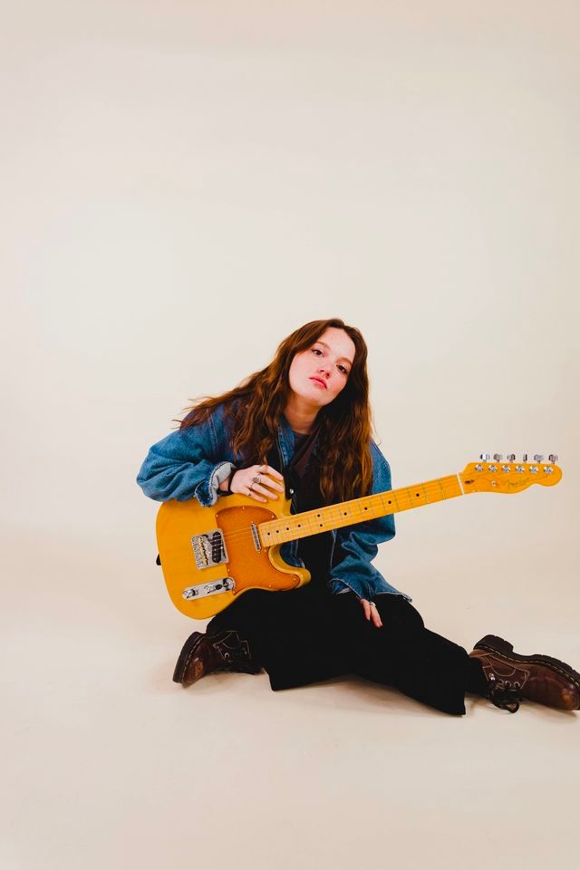 Anna Beck, Mari Ericksen, Talin Everett