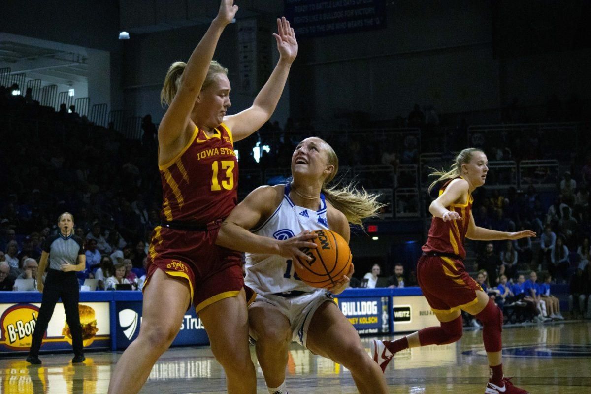 Oakland University Golden Grizzlies Women's Basketball vs. St. Thomas University Tommies