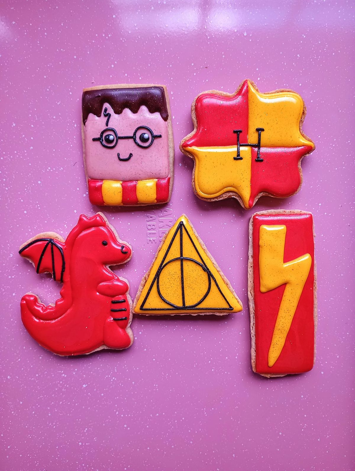 Wizarding Weekend Themed Cookie Decorating Class & Milkshakes!