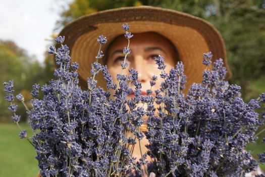 Weekend in campul cu lavanda