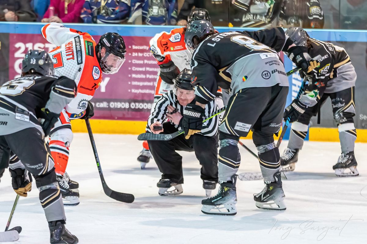 Ice Hockey - MK Lightning vs Sheffield Steeldogs