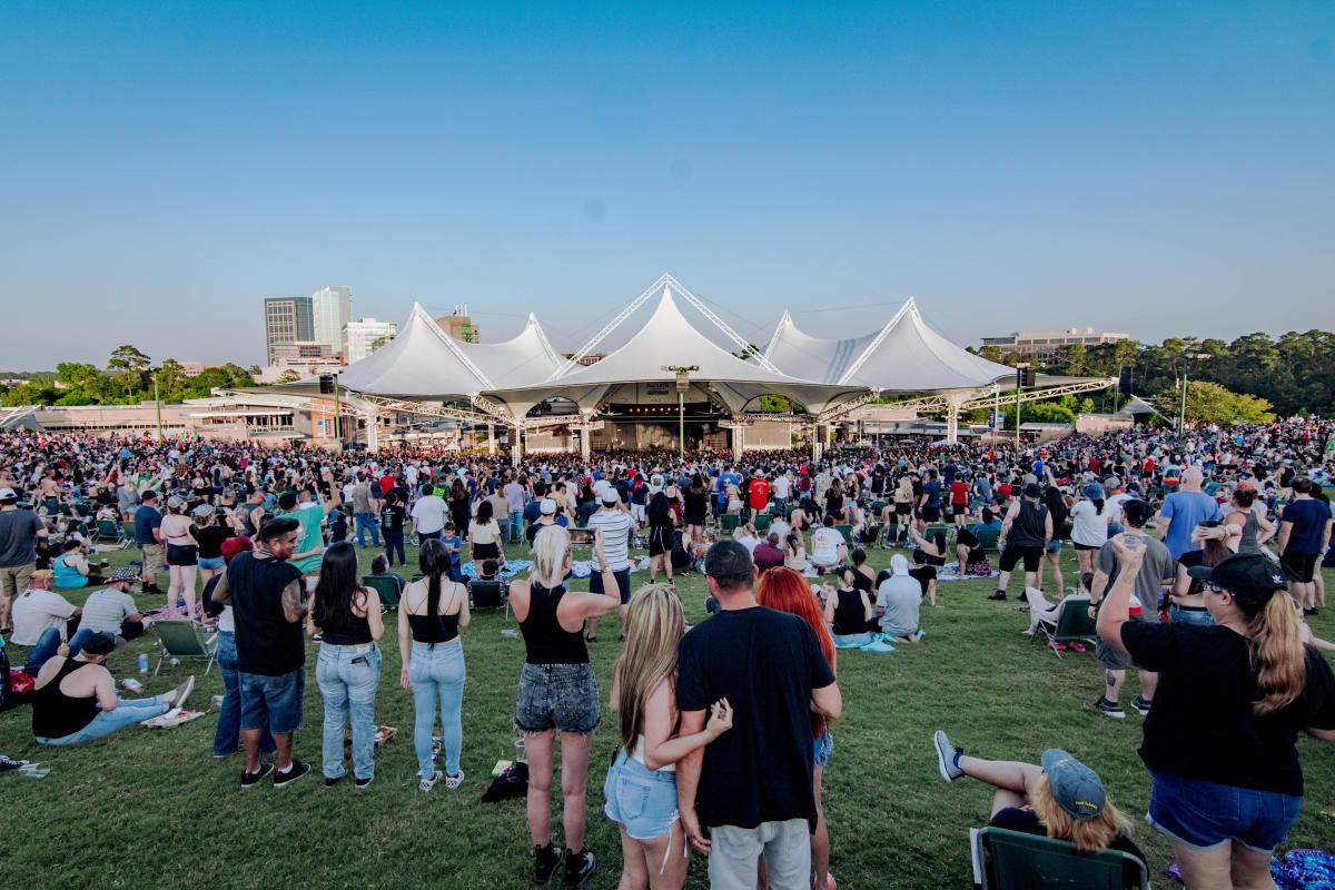 Buzzfest at Cynthia Woods Mitchell Pavilion